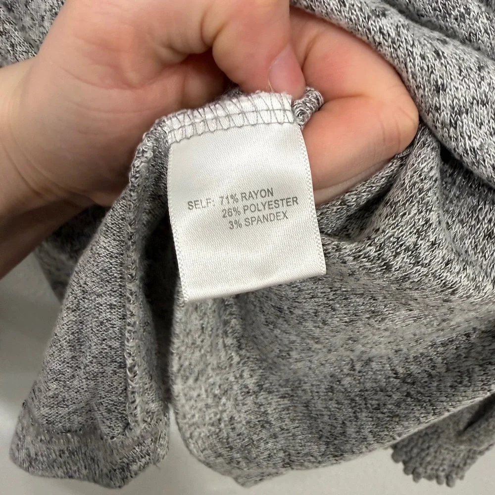 June & Delancey Grey Marl Knit Top Puffed Shoulder Smocked Cuff Womens Medium‎